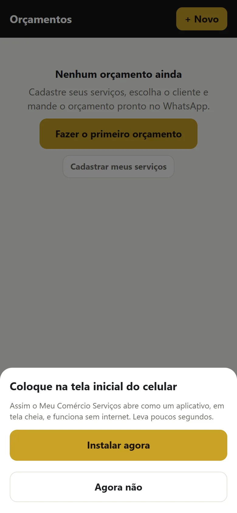 Celular Android com o aviso Instalar agora na tela inicial
